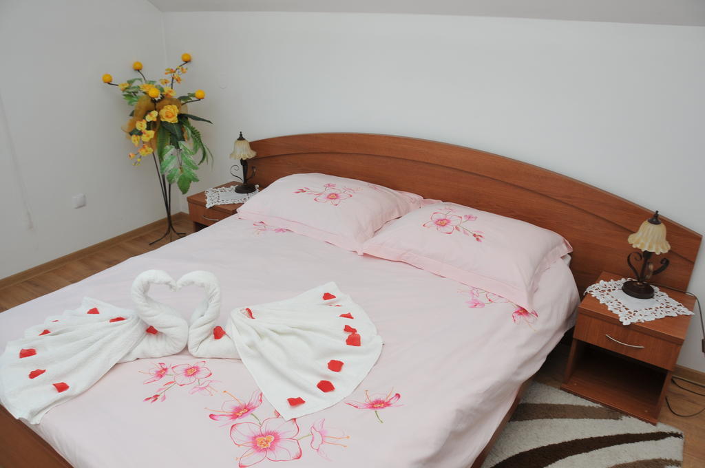 Hotel Restauracja Lorenzo Stopnica Room photo